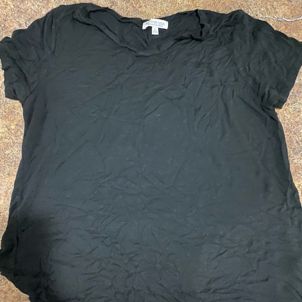 2 express T shirts size xl